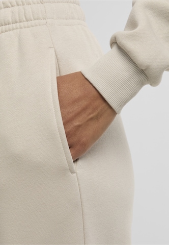 Urban Classics Tapered Pants in White