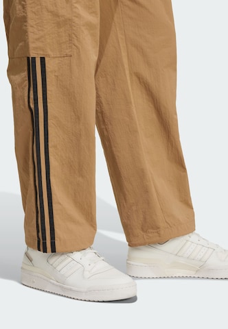ADIDAS ORIGINALS Loose fit Cargo Pants 'Adicolor Classics' in Brown