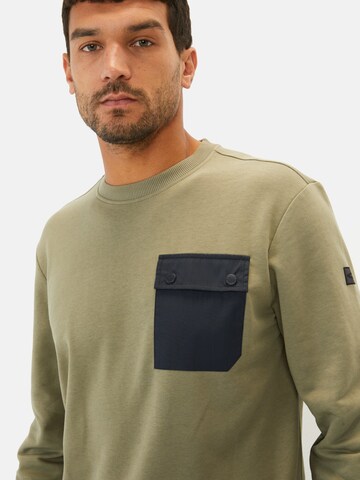 CAMEL ACTIVE Lässiges Sweatshirt mit Kontrasttasche in Grün
