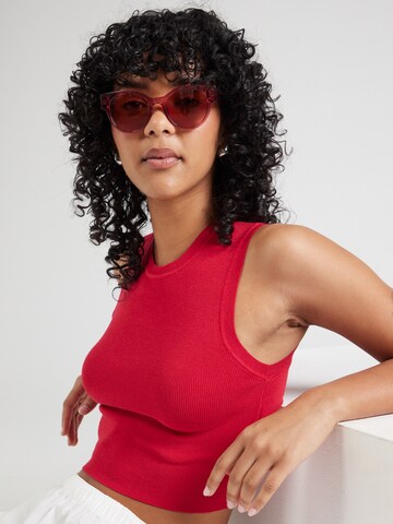 Top 'JDYCIRKELINE' di JDY in rosso