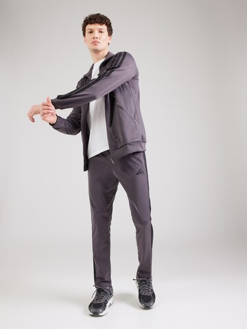 ADIDAS SPORTSWEAR - Chándal 'Tiro' en gris
