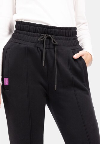 Suri Frey Regular Pants 'Freyday' in Black