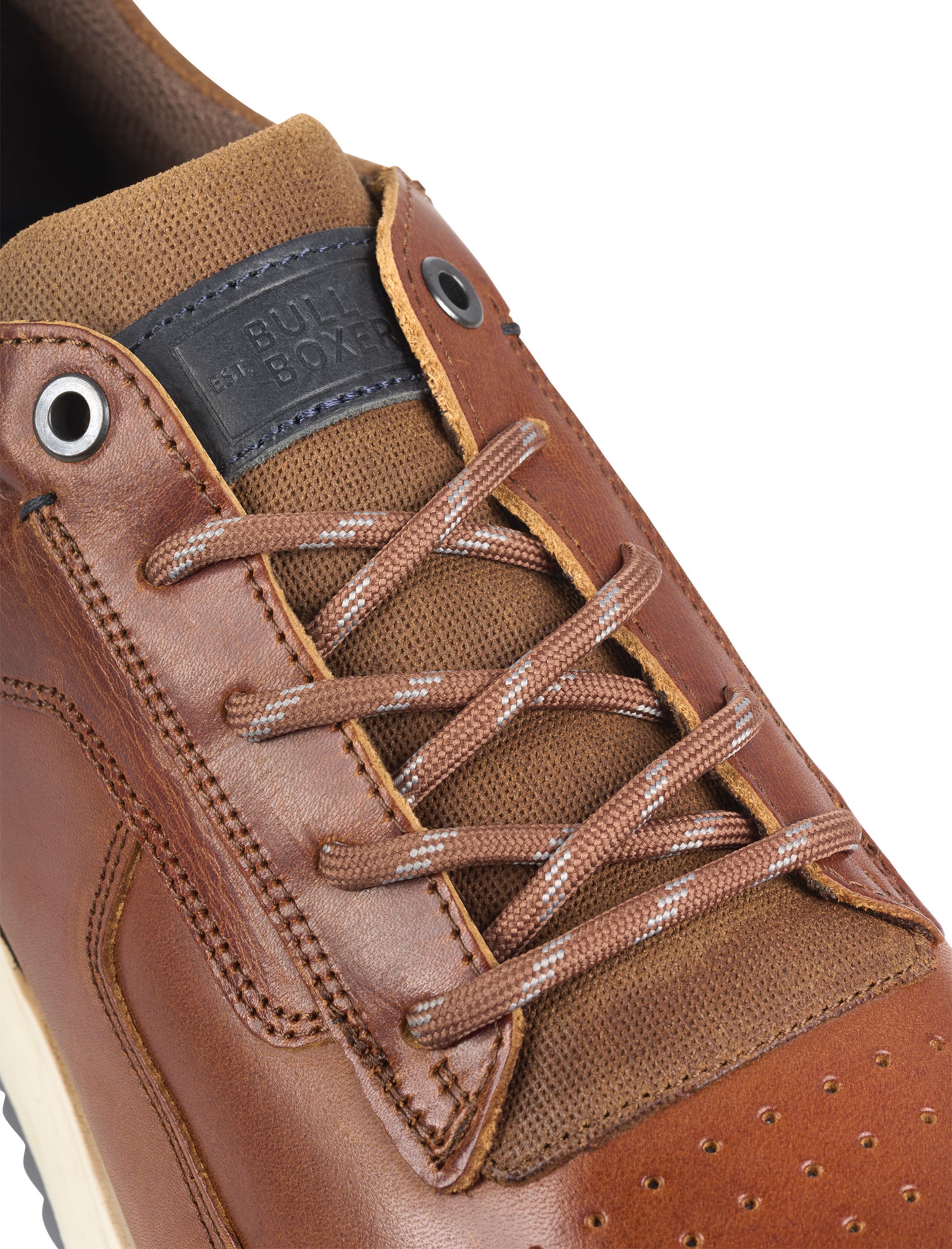 Baskets basses BULLBOXER en marron