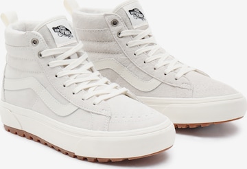 Baskets hautes 'UA SK8-Hi MTE-1' VANS en blanc