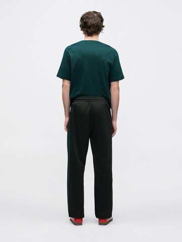 ADIDAS ORIGINALS Loosefit Kalhoty – černá: zadní strana