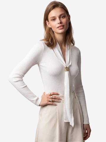 Pullover di MixRay in bianco