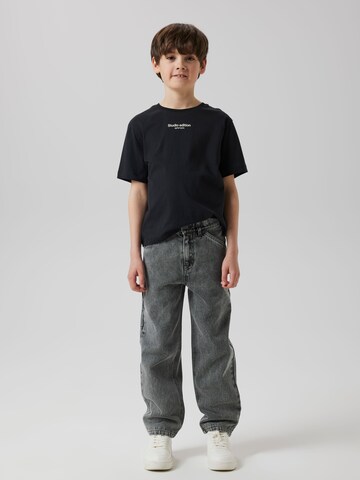 NAME IT - Loosefit Vaquero 'NKMRYAN' en gris