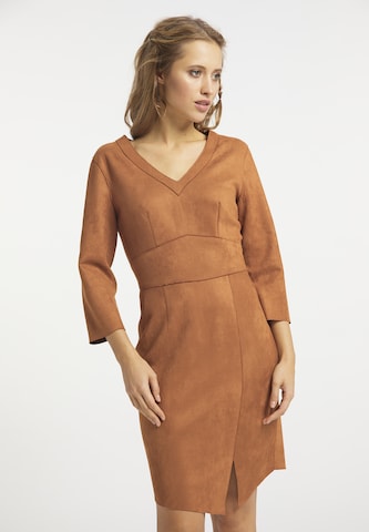 usha FESTIVAL Dress in Brown: front