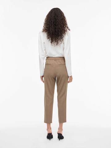 VILA - Slimfit Pantalón plisado 'VIVarone' en beige