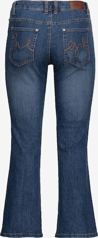 SHEEGO Bootcut Jeans 'Maila' in Blauw