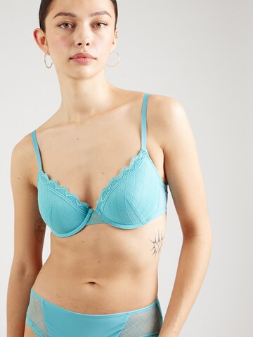 Dorina T-shirt Bra in Green: front