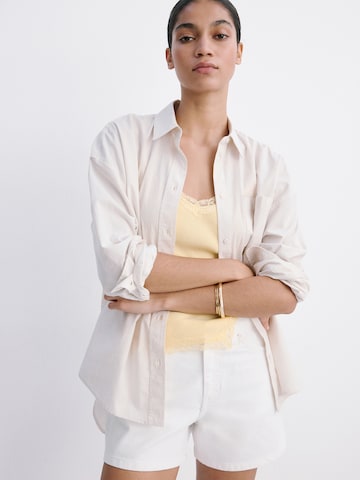 MANGO - regular Vaquero 'ZOEY' en blanco