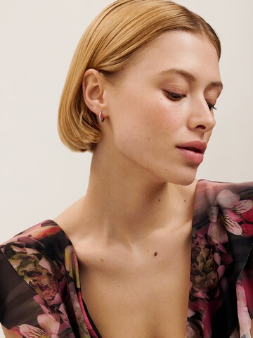 Ted Baker Náušnice – stříbrná: přední strana