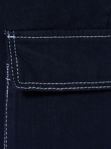 Wide leg Pantaloni eleganți de la Bershka pe albastru