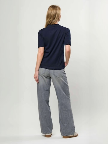 Top ' UWLilwan ' de la U.S. POLO ASSN. pe albastru