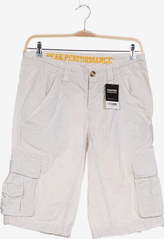 PEAK PERFORMANCE Shorts in 32 in White: front