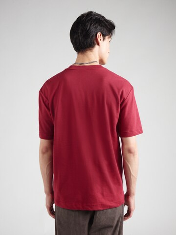 T-Shirt HOLLISTER en rouge