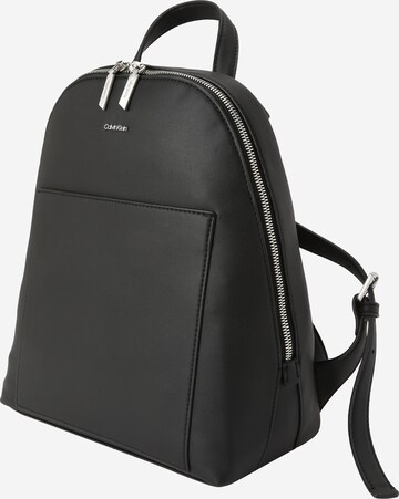 Sac à dos 'Must Dome' Calvin Klein en noir