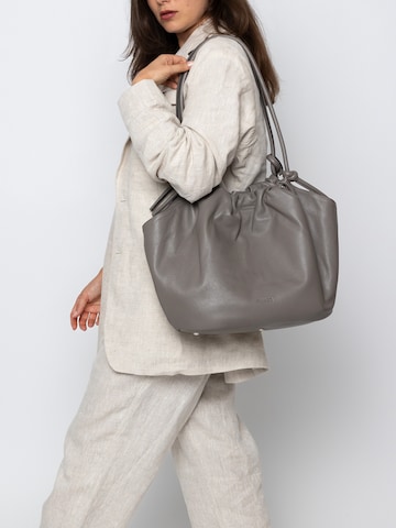 Picard Pouch ' Dumpling ' in Grey: front
