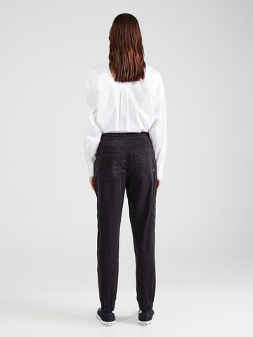 Soccx Tapered Hose in Schwarz