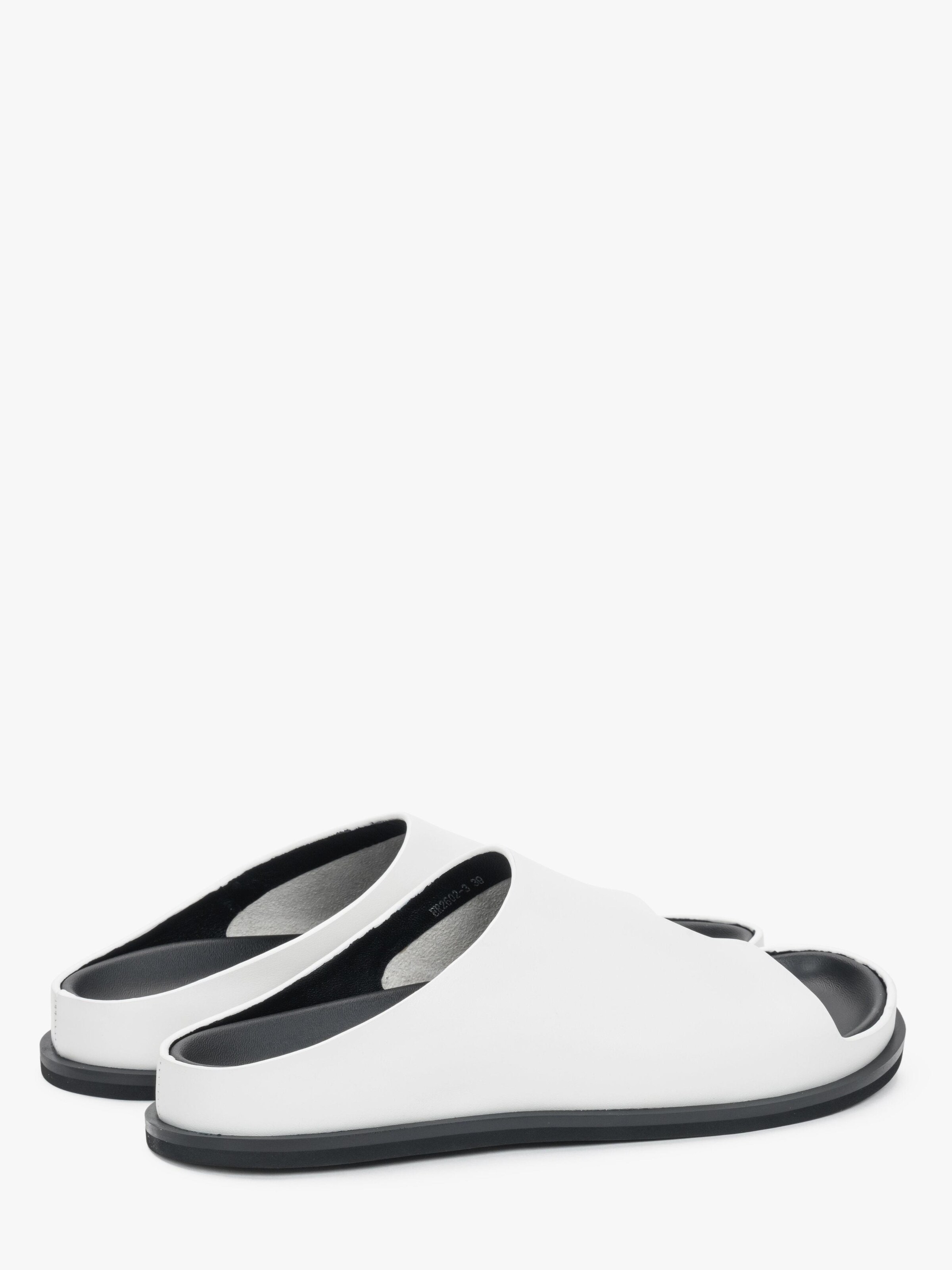 Estro Pantolette '2602' i vit