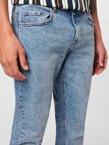 Regular Jeans de la Cotton On pe albastru