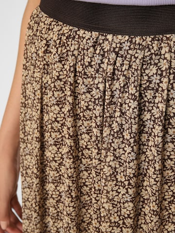 Marie Lund Skirt in Beige