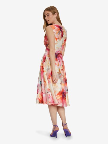 Vera Mont Cocktail dress in Pink