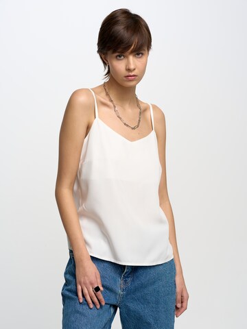 BIG STAR Top 'TOPISA' in White: front