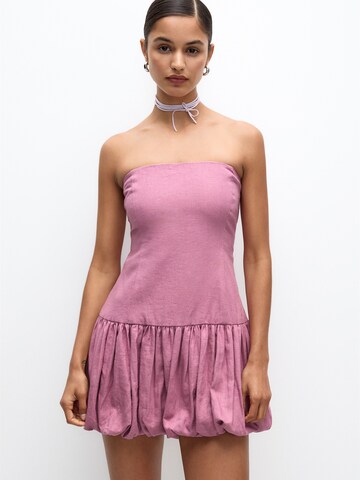 Abito estivo di Pull&Bear in rosa