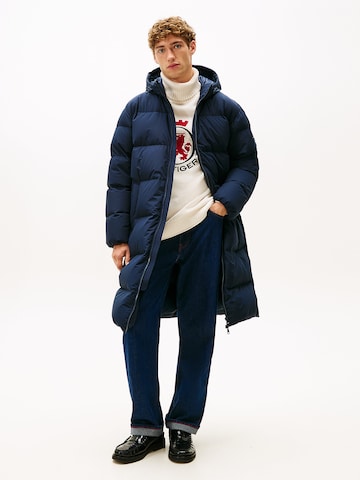TOMMY HILFIGER Демисезонная парка в Синий: спереди