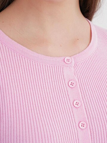 MixRay Knit Cardigan in Pink