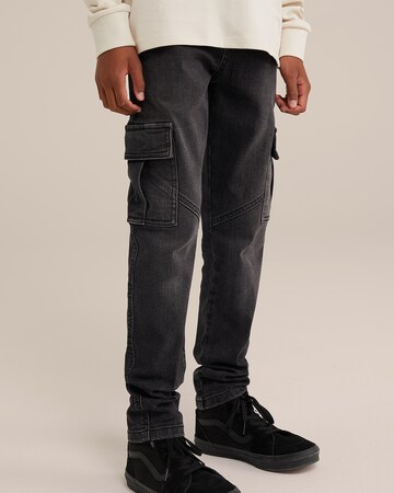 WE Fashion Regular Jeans in Black