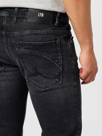 LTB Regular Jeans 'Roden' in Schwarz