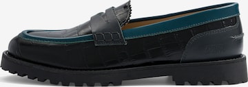 Caval - Mocassins 'Tailor' em preto: frente