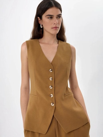 Gilet da completo di Hiccup in marrone: frontale