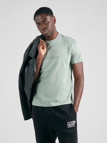 EA7 Emporio Armani - Camiseta en verde: frente