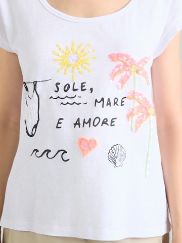 Grace Paita 'SOLE, MARE, AMORE' värissä valkoinen