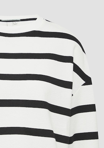 QS - Sudadera en negro