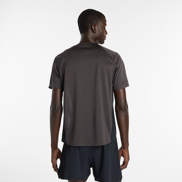 T-Shirt fonctionnel 'Viz-Tech Run' new balance en marron