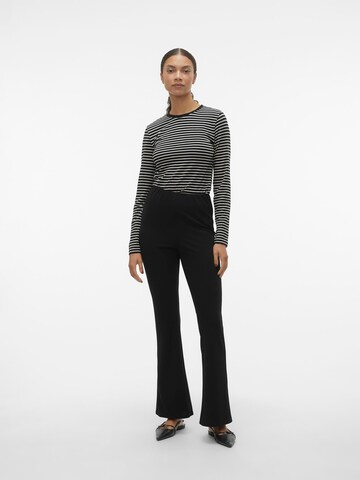 VERO MODA - Acampanado Pantalón en negro