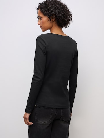 STREET ONE Shirt in Black