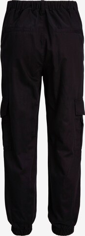 Tapered Pantaloni cargo 'Holly' di JJXX in nero