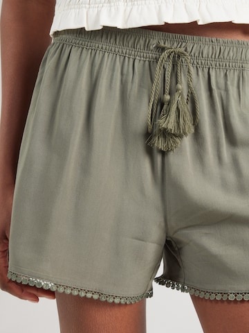 Hailys Loose fit Pants 'Si44a' in Green