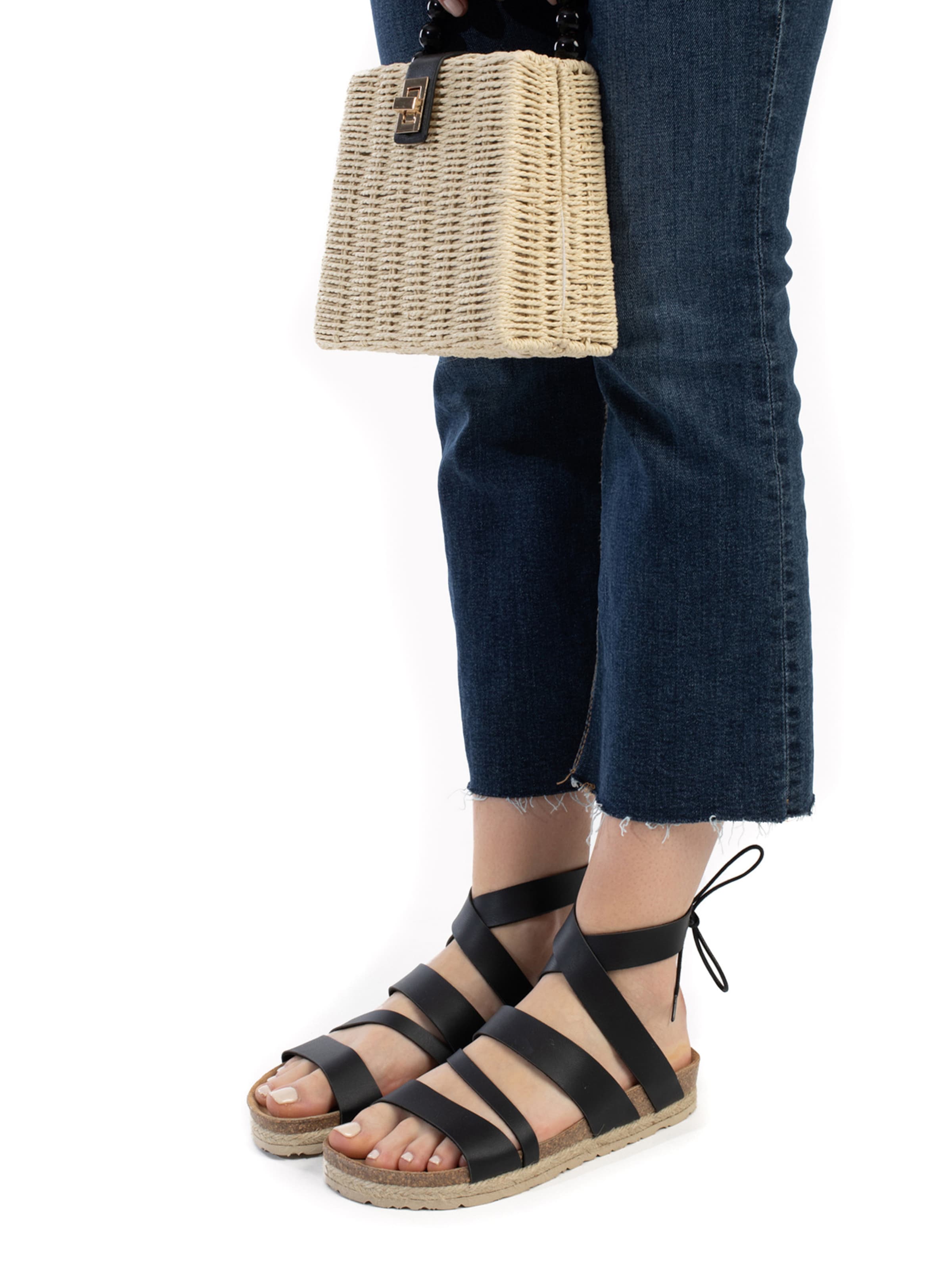 Sandale cu baretă 'Braltar' de la Bayton pe negru: față