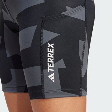 ADIDAS TERREX - Skinny Pantalón de montaña en gris