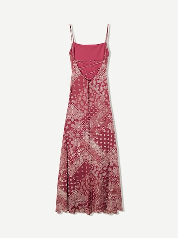 Bershka Jurk in Rood