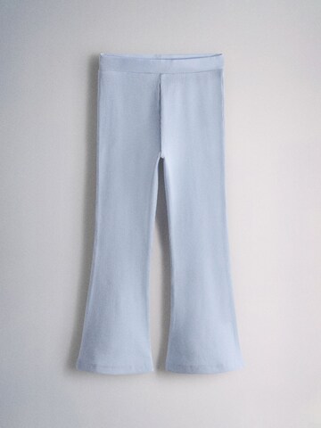 The Set Flared Leggings in Blau