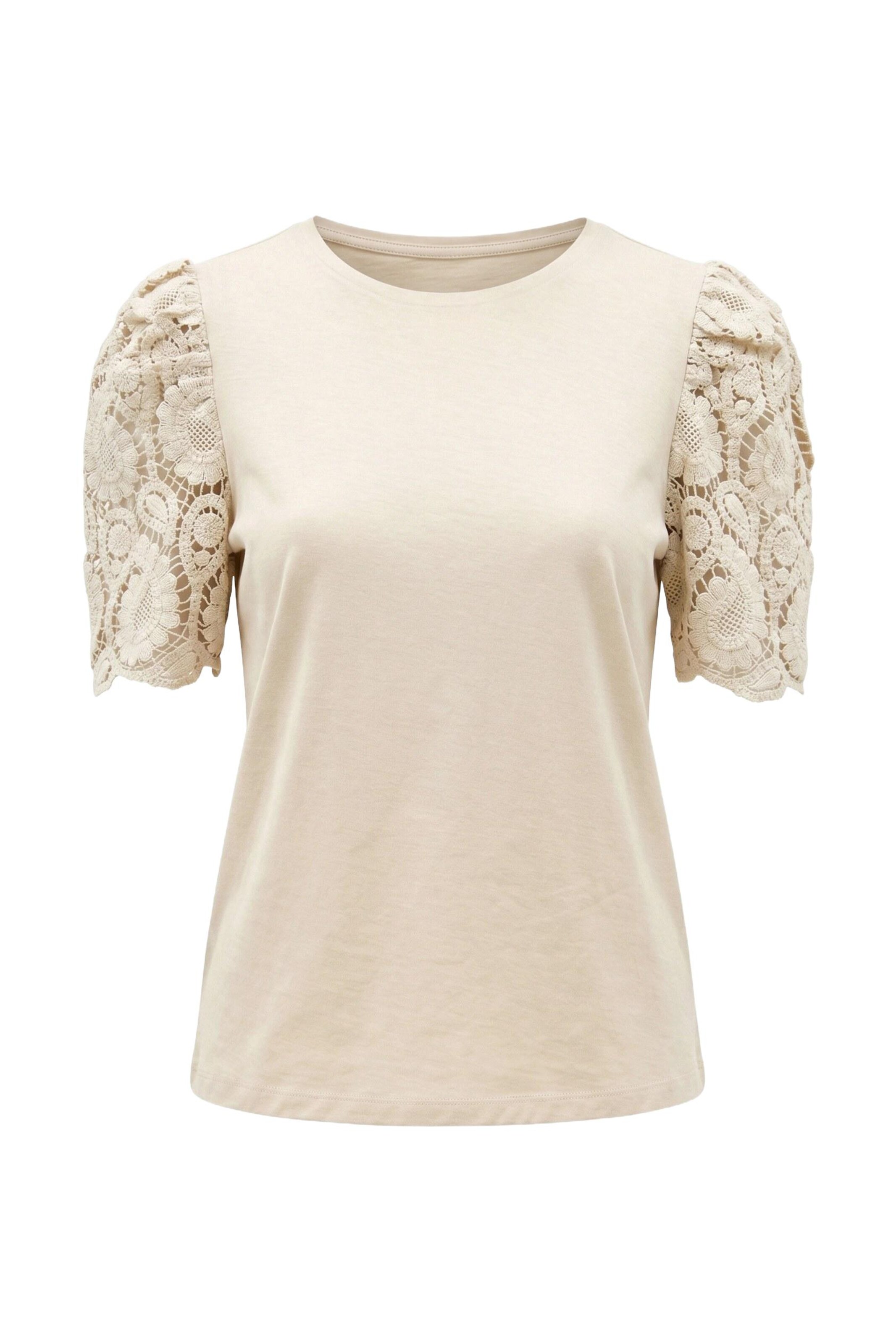 Alexa Dash Blouse in Beige: voorkant
