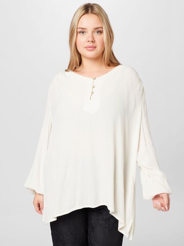 Fransa Curve Blouse 'Fpisadora' in White: front